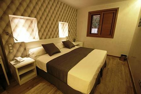 Cama 2x2: fotografía de Hotel De Martin, San Lorenzo de El Escorial -  Tripadvisor