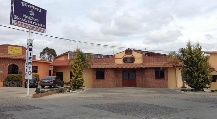 HOTEL TRES FLORES $39 ($̶4̶4̶) - Prices & Reviews - San Miguel Regla, Mexico