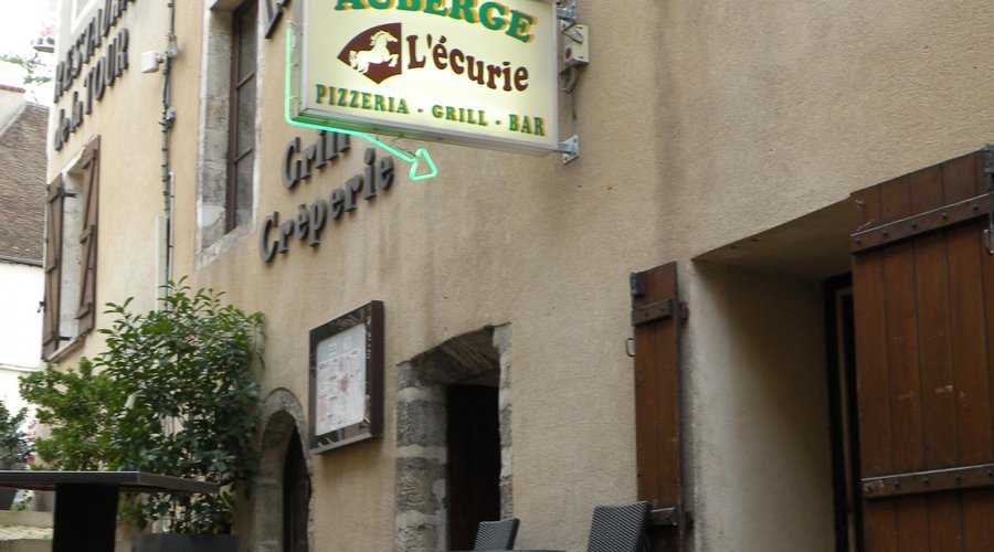 Auberge l'Ecurie - reasonable prices, cozy atmosphere