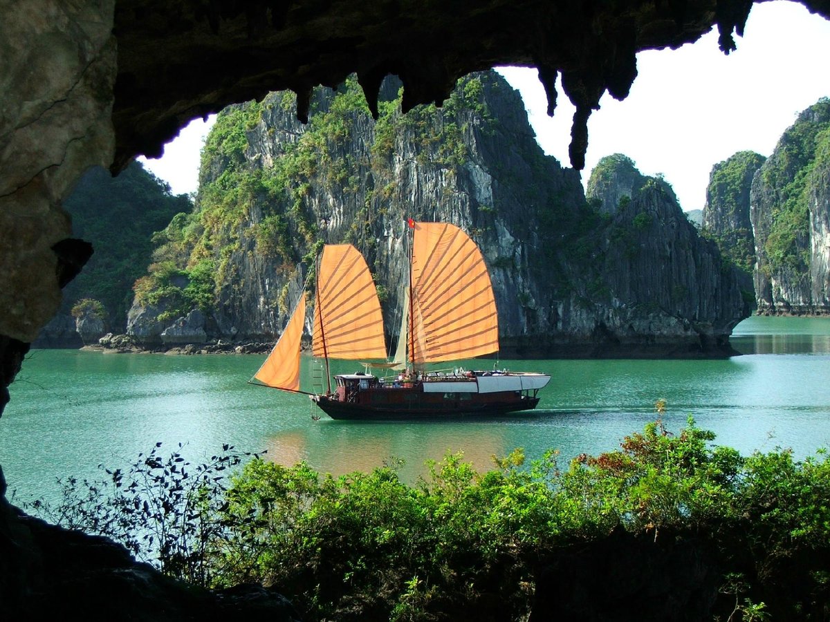 Hạ Long Bay (Vịnh Hạ Long, Việt Nam) - Đánh giá - Tripadvisor