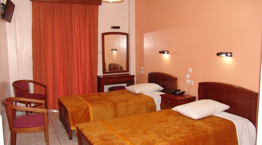Superior twin room