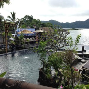 batur-natural-hotspring.jpg?w=300&h=300&s=1