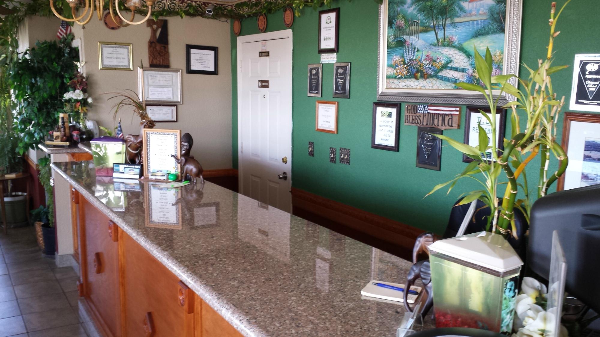 Hotel photo 8 of Green Country Inn.