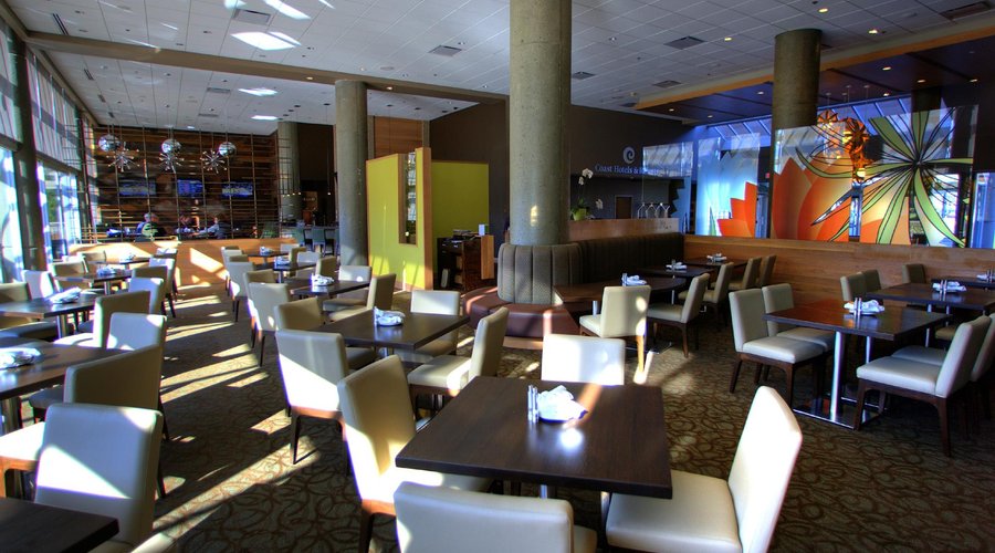 Large Dining room and Lounge
