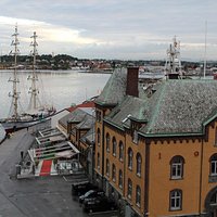 Край набережной