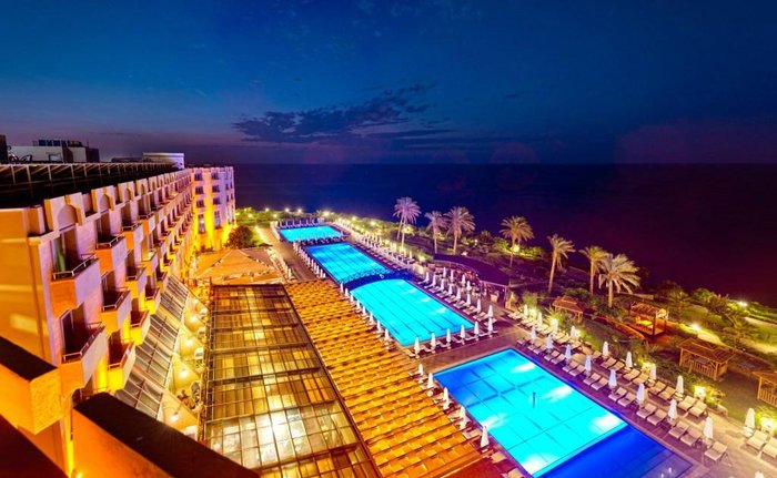 Kofi Annan KKTC'de Merit Royal Otel'i açacak!