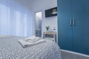 Room & Suite