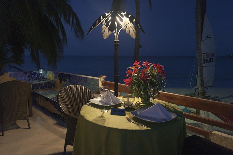 Hotel photo 12 of Cocoplum Beach Hotel.