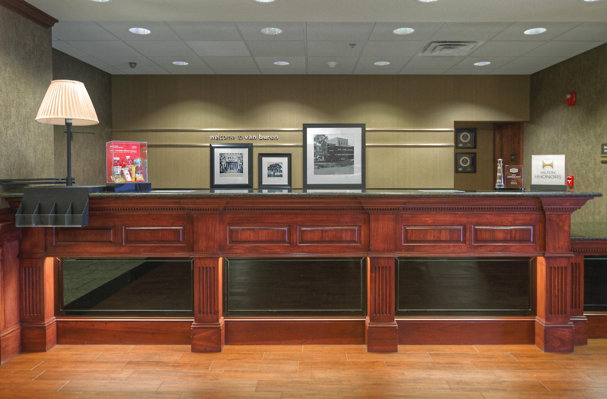 Hotel photo 4 of Hampton Inn Van Buren.