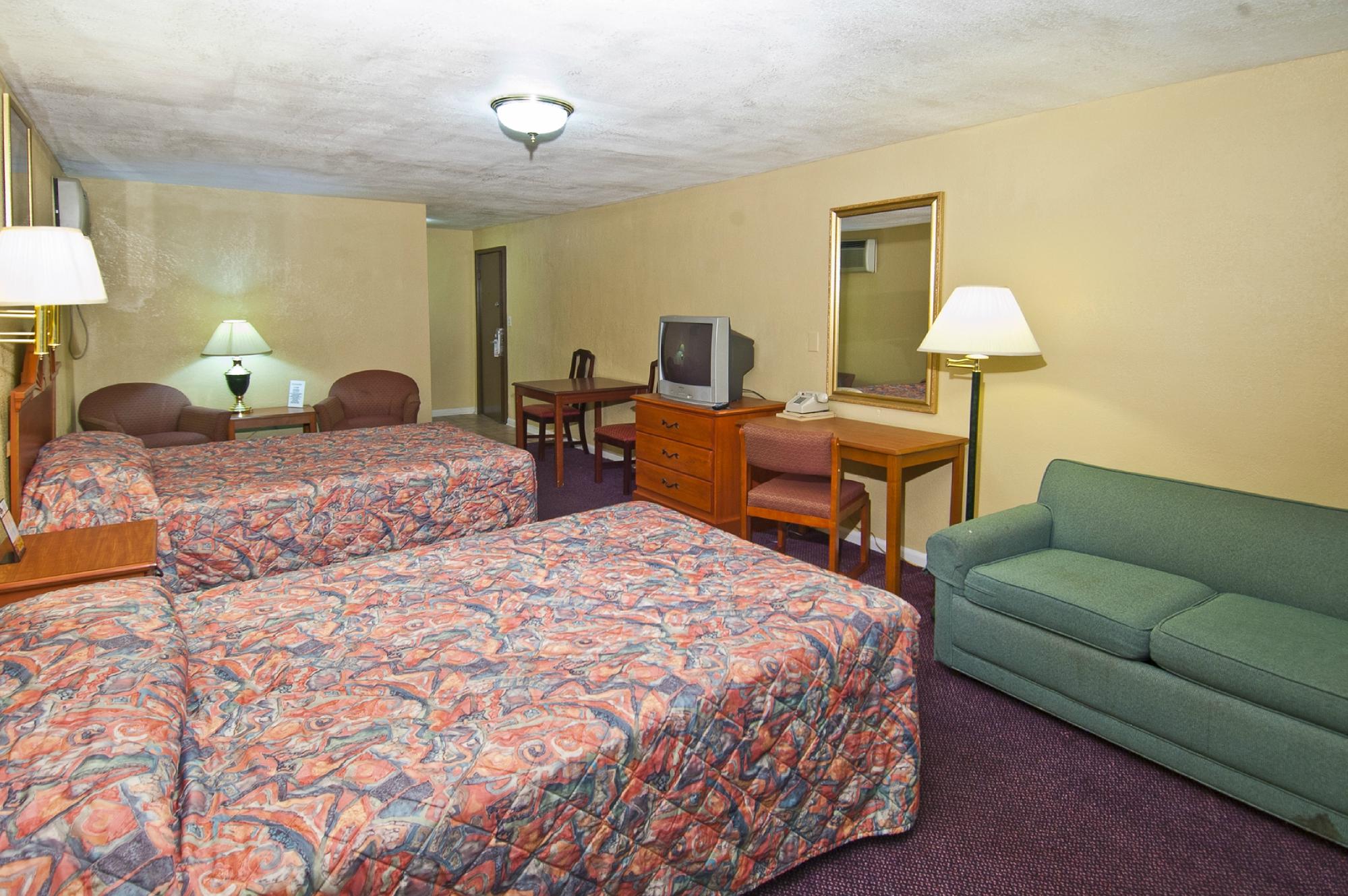 GAINESVILLE LODGE Hotel Reviews Photos Rate Comparison Tripadvisor   Gainesville Lodge 