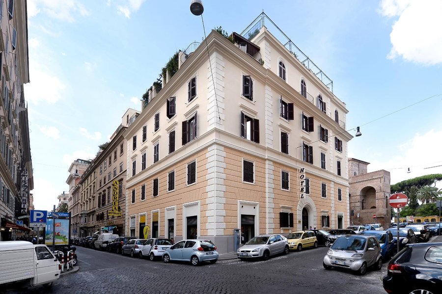 HOTEL GOLDEN $123 ($̶1̶4̶7̶) - Updated 2022 Prices & Reviews - Rome, Italy