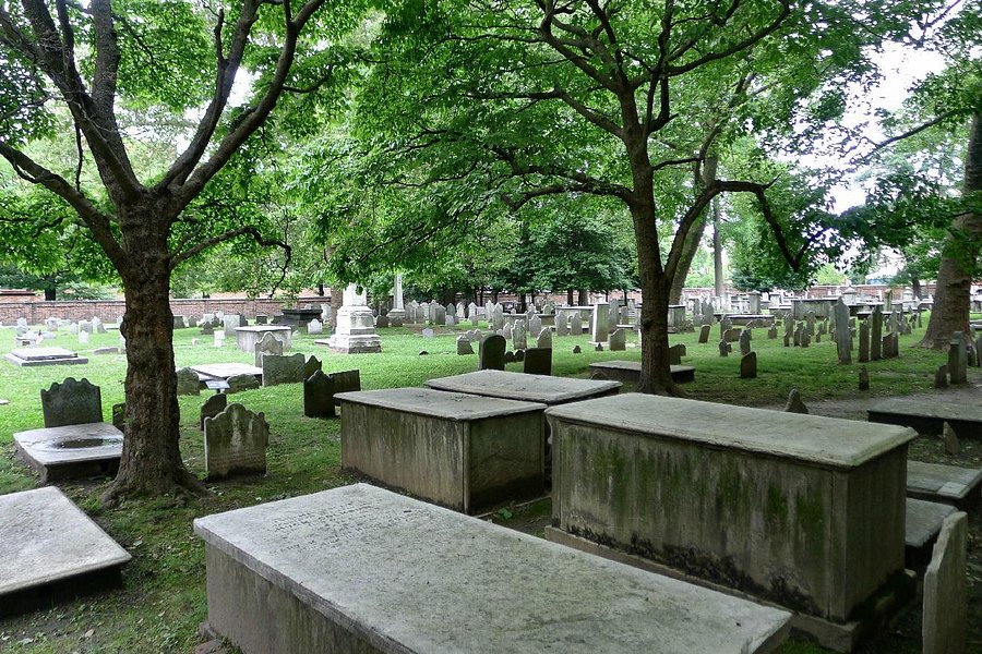 cemetery tour philadelphia