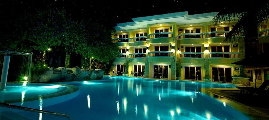 Henann Regency Resort &amp; Spa, hotel in Panay Island