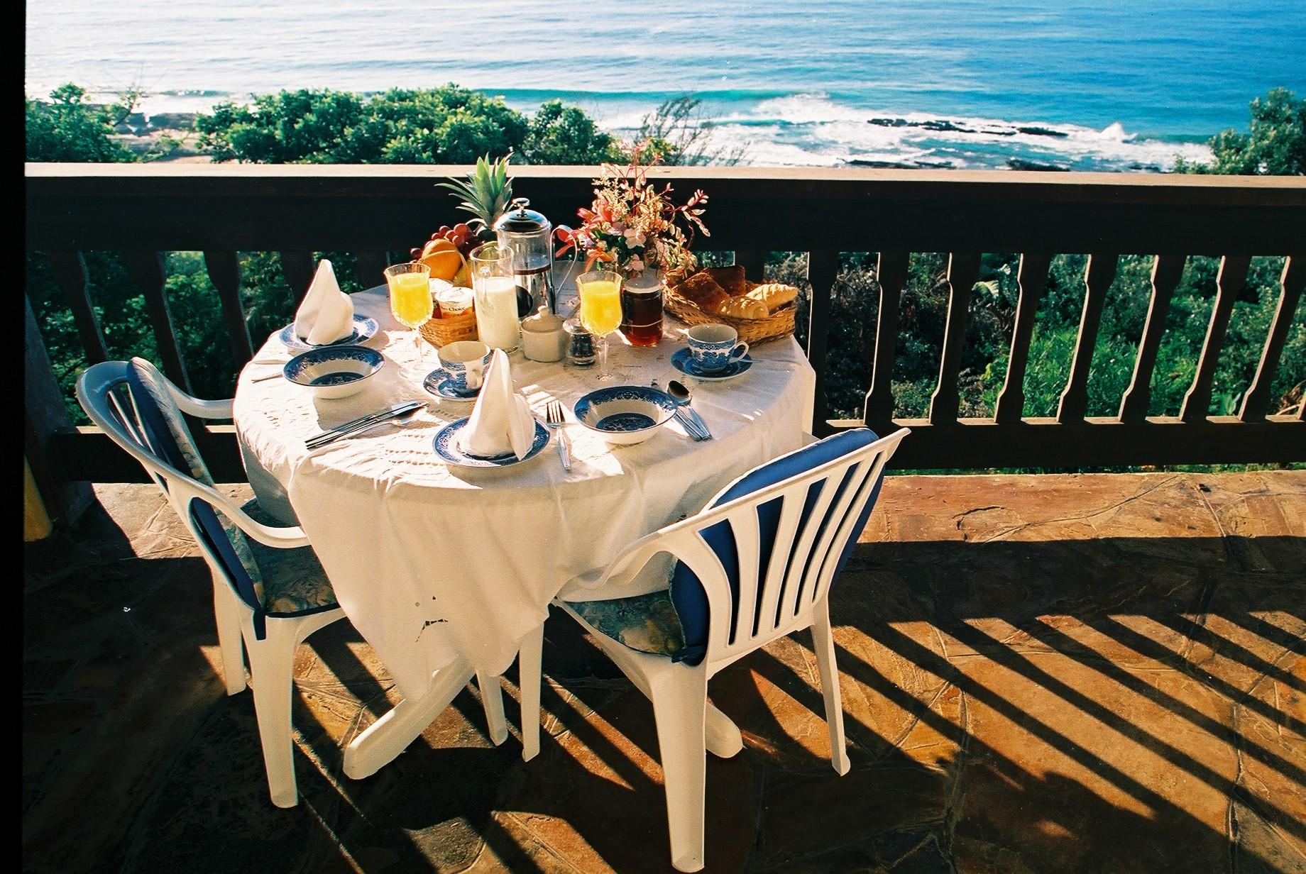 BED & BREAKFAST BY THE SEA - B&B Reviews (Salt Rock, South Africa)