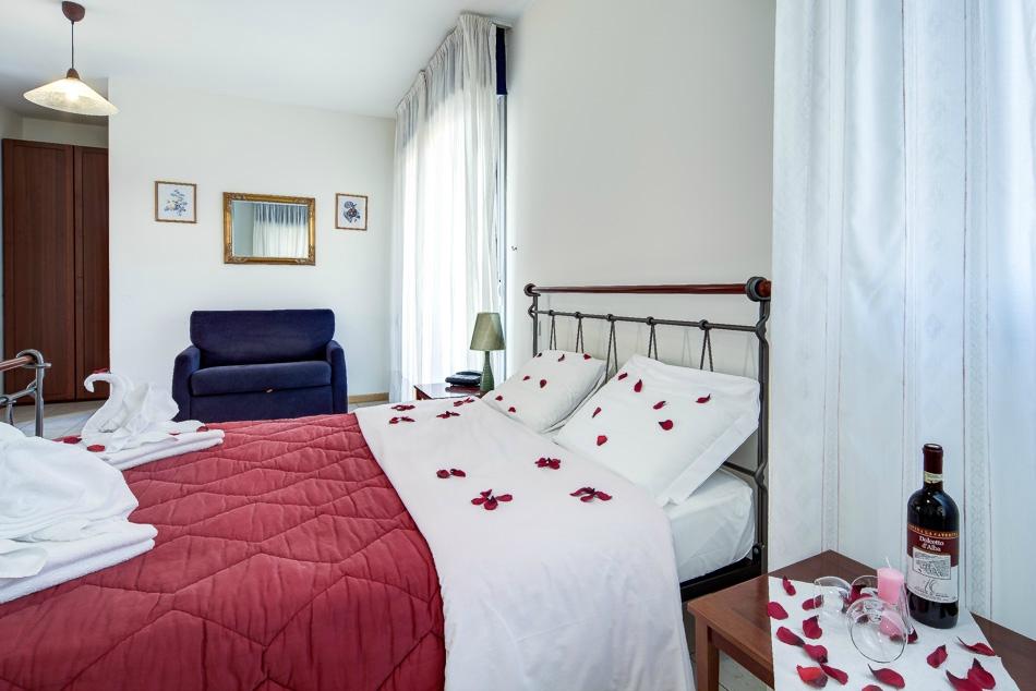 RESIDENCE LE CORNIOLE APARTHOTEL Prices Hotel Reviews Arezzo