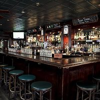 Ranked one of the best pubs in LA area, LA Times!