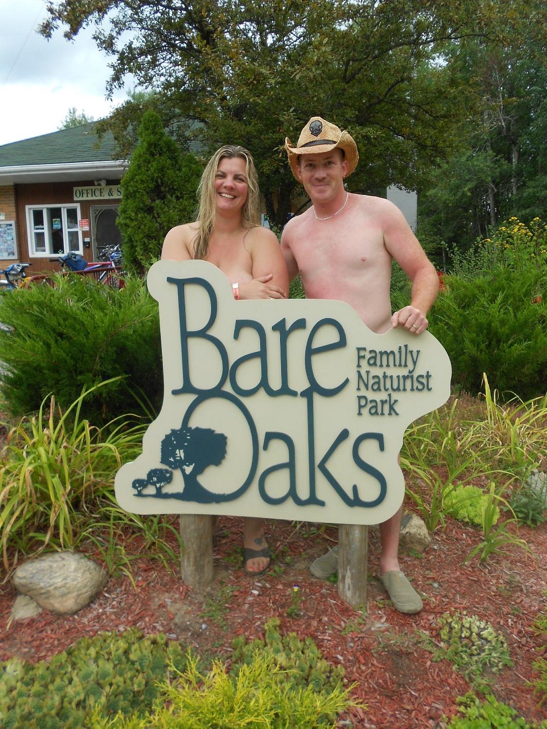 BARE OAKS FAMILY NATURIST PARK - Campground Reviews