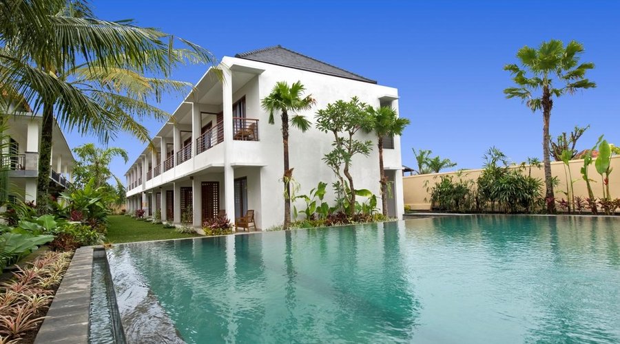 Infinity Pool