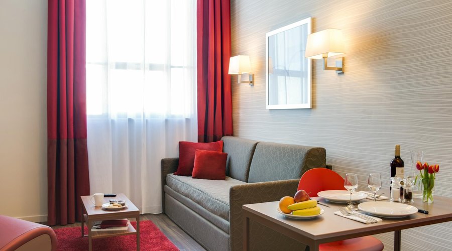 One Bedroom Apartment - Lounge Area