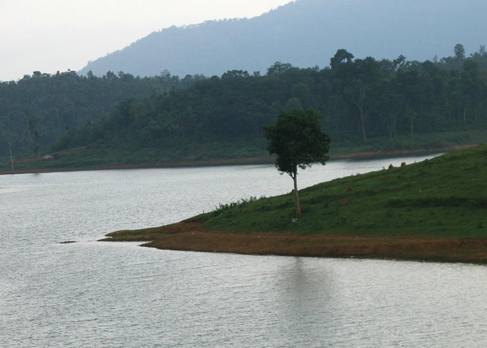 View of the Karapuzha Dam in Muttil Panchayath