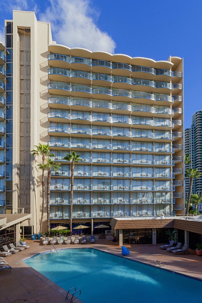 Wyndham San Diego Bayside Pool: Pictures & Reviews - Tripadvisor