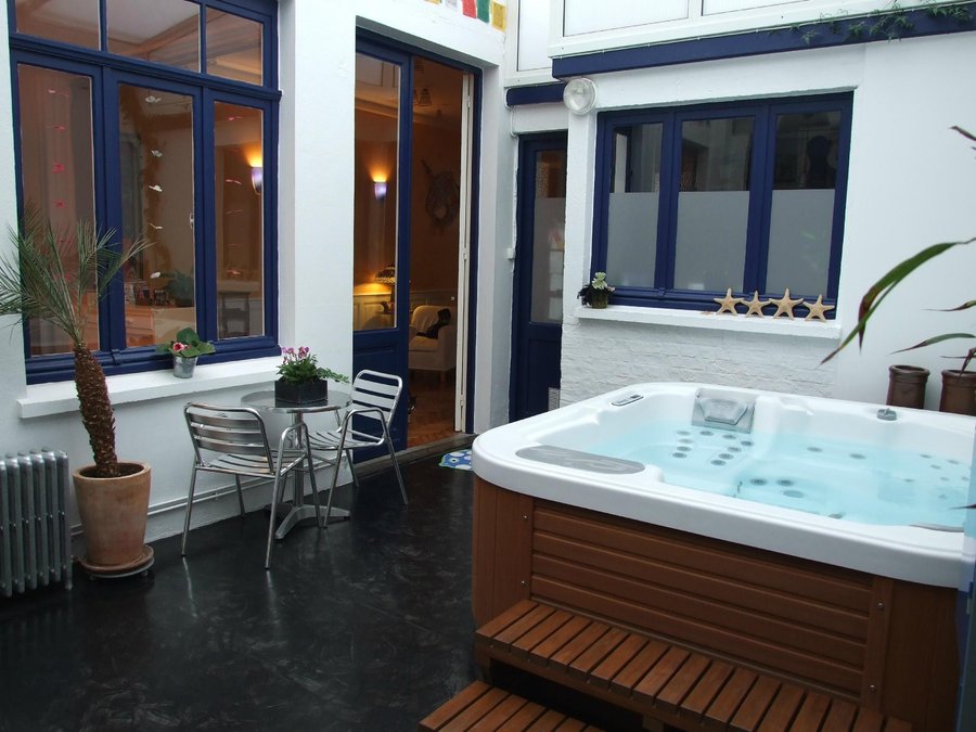 La Maison Bleue De Lille Guest House Reviews France Tripadvisor