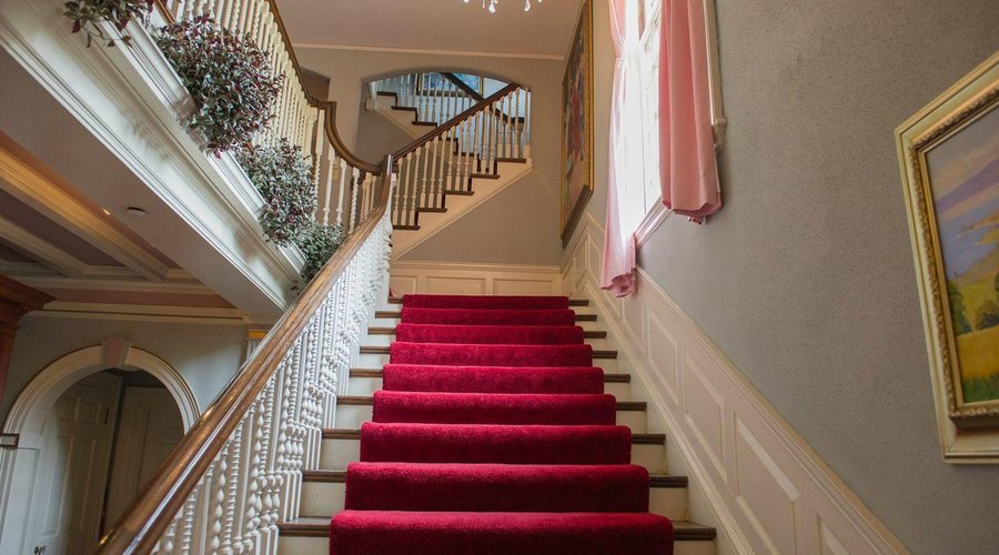 Grand Staircase