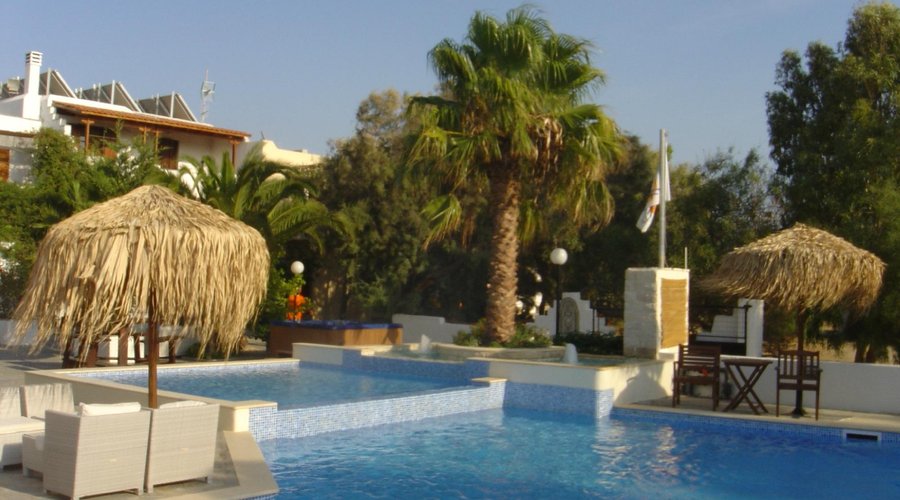 Pool and gardesns