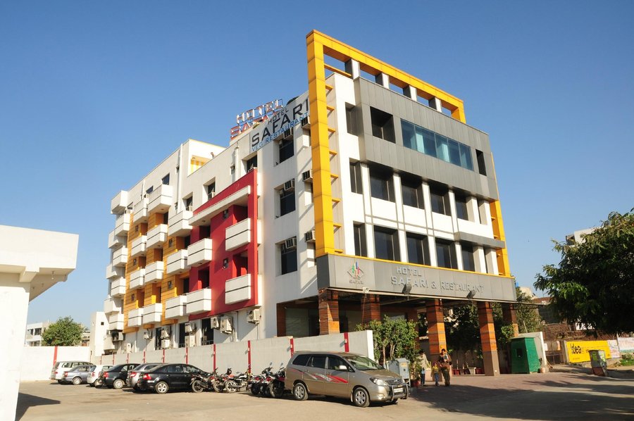 safari hotel sidhi