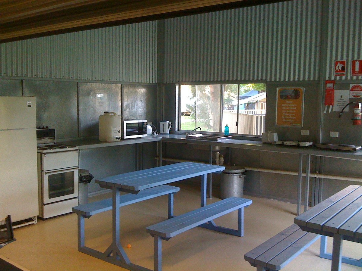 BARHAM LAKES CARAVAN PARK (AU$21): 2022 Prices & Reviews - Photos of ...