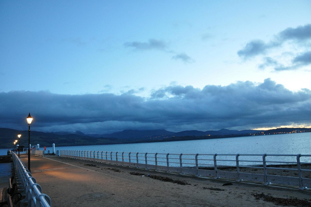 Beaumaris Pier - Picture of Beaumaris Pier, Anglesey - Tripadvisor