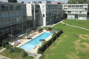 Piscina y playa