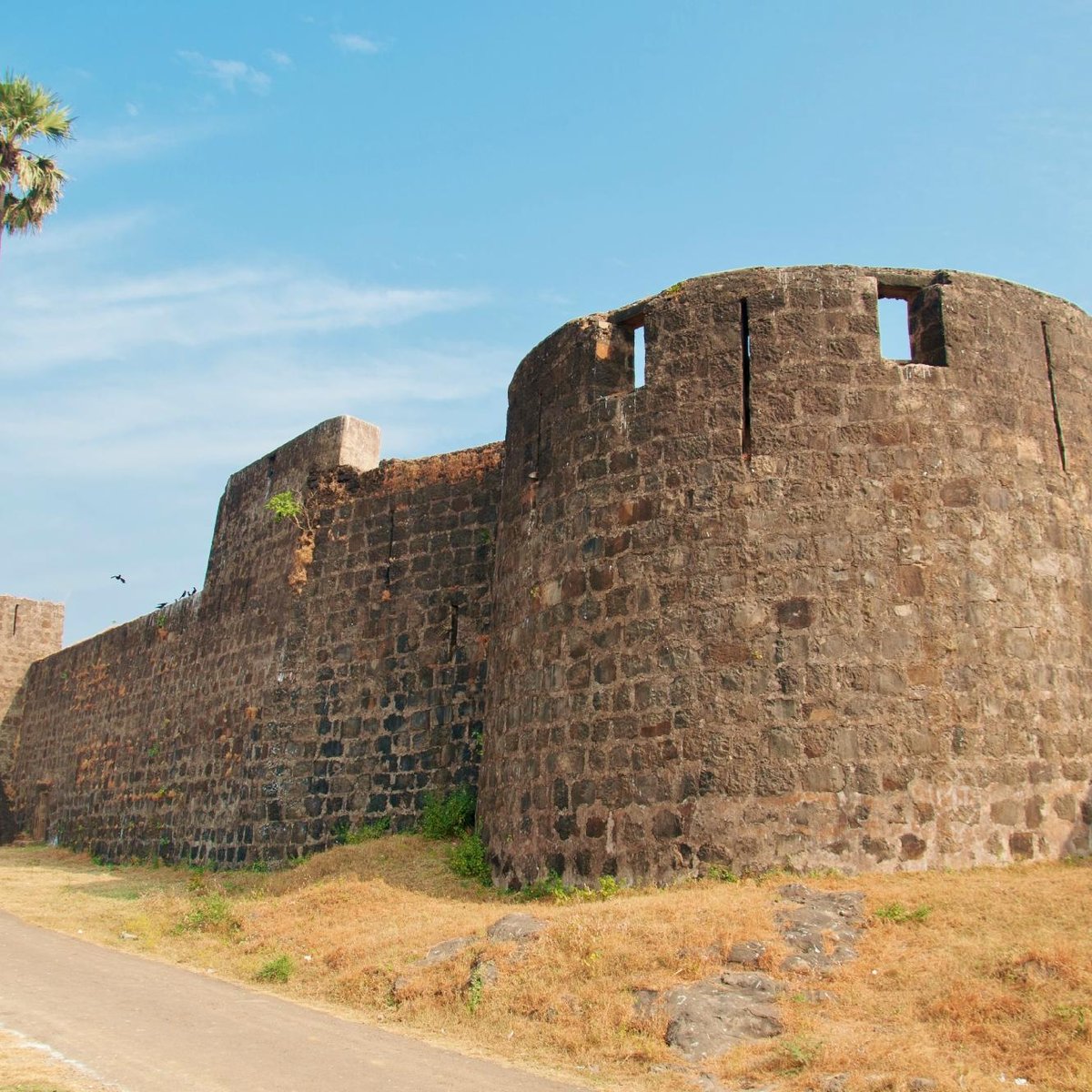 Madh Fort (Mumbai) - All You Need to Know BEFORE You Go