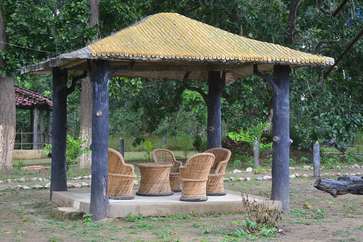 Royal Bamhni Holiday Resort &amp; Clubs, hotel in Kanha National Park