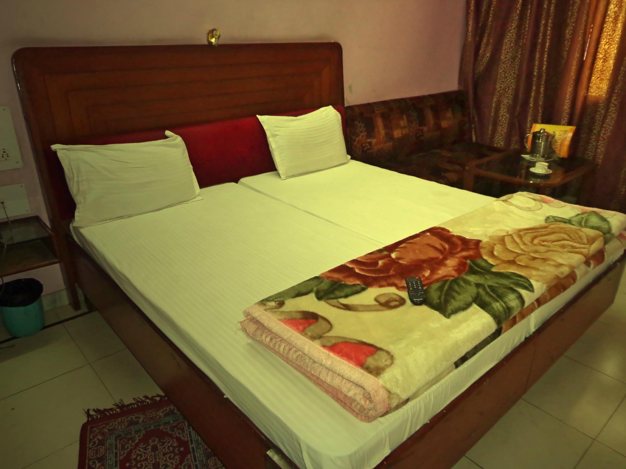 HOTEL RAMA PALACE (Sri Ganganagar, Rajasthan) - Hotel Reviews, Photos ...