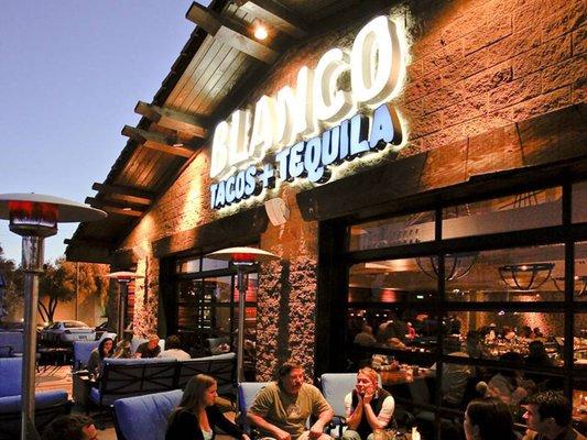 Outdoor seating mexican restaurants near me online