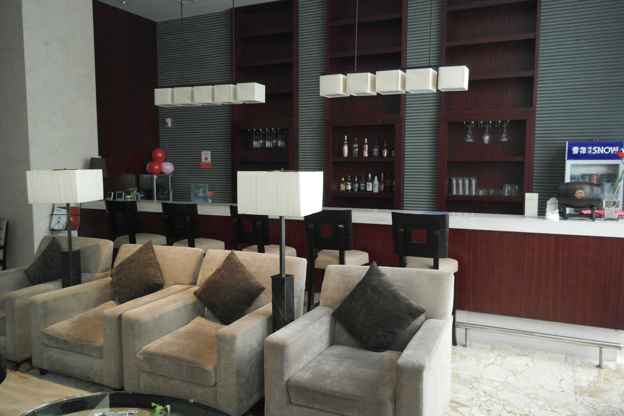 Hotel photo 6 of Noble Crown Hotel.