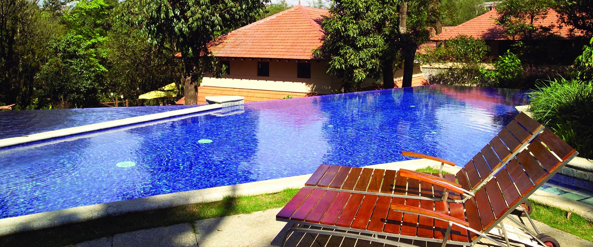 Abbey Falls Madikeri Coorg Karnataka India High-Res Stock Photo - Getty  Images