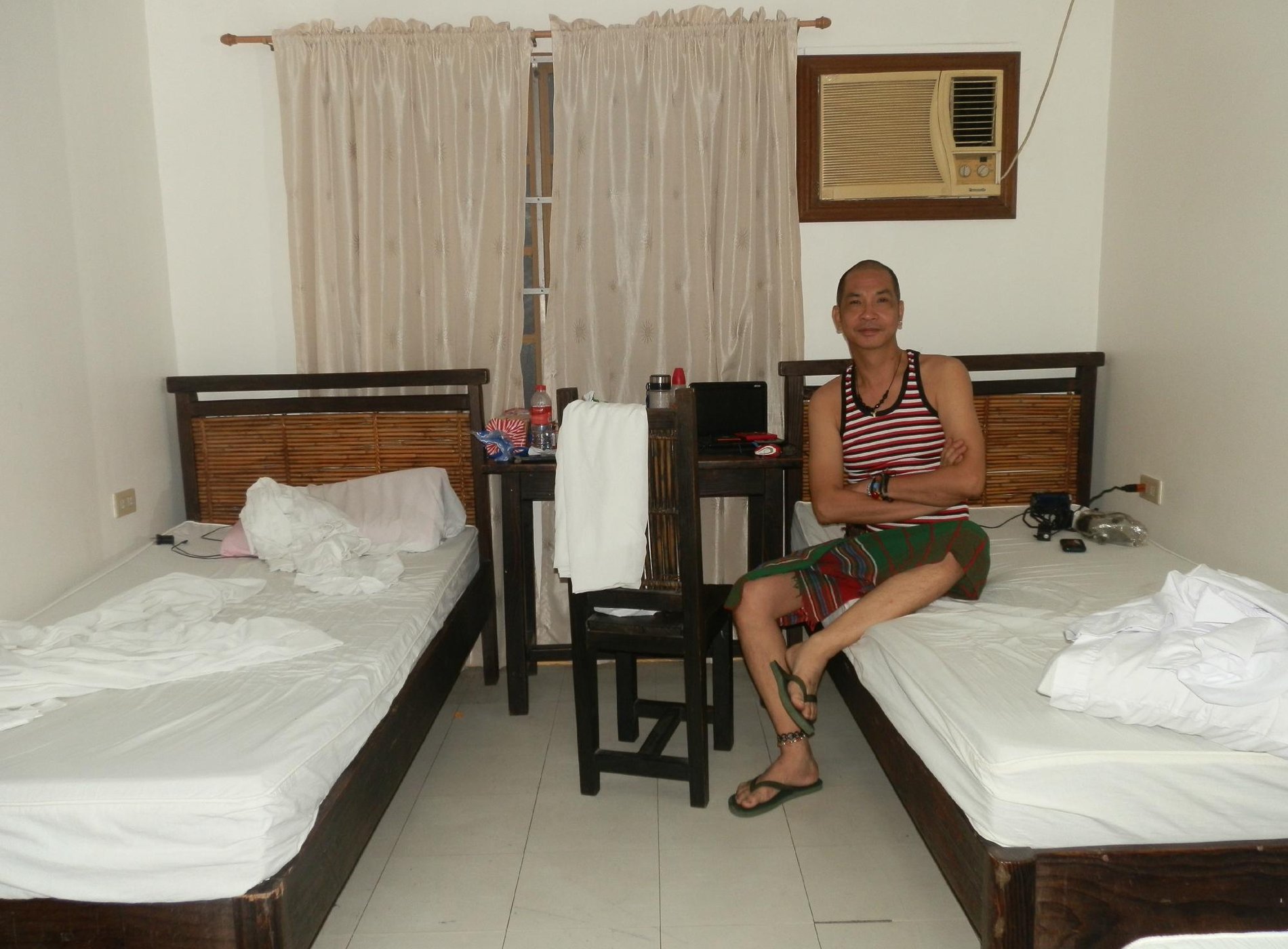 Manila International Youth Hostel by null