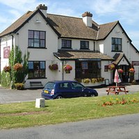 The Lammastide Inn, Brookend.
