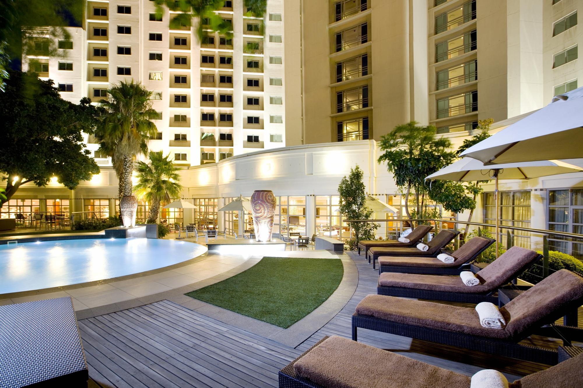 Hotel photo 1 of Southern Sun Waterfront Cape Town.