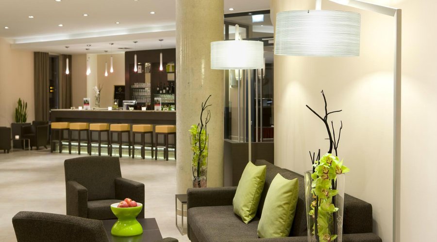 Bistro Lounge