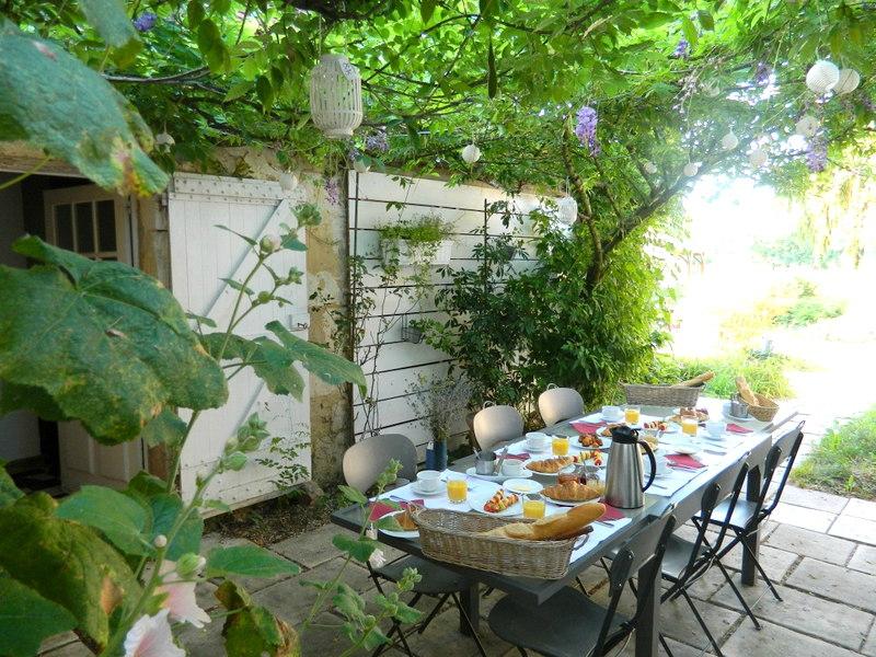 Hotel photo 14 of Ostal de Pombonne.