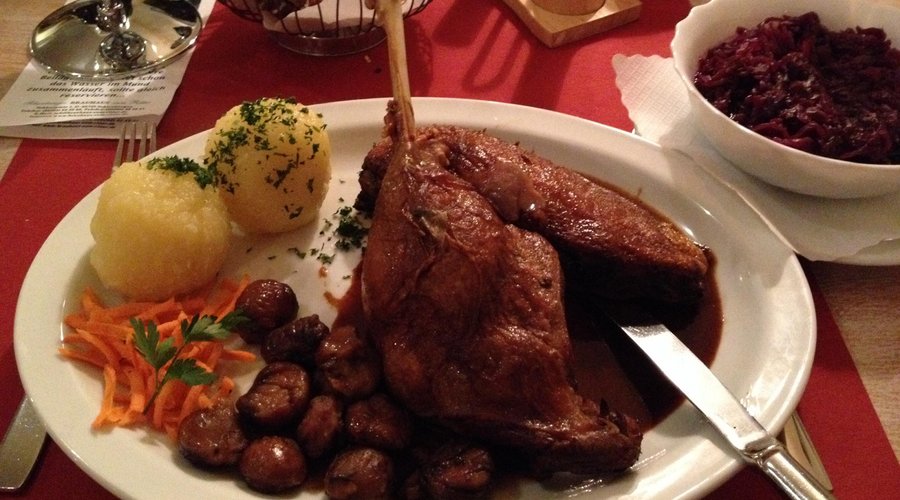 Roasted goose
