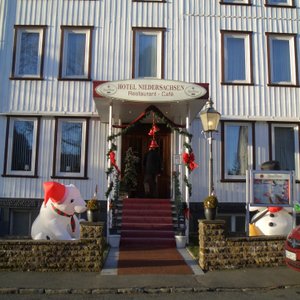 festliche Hotelansicht