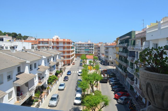 APARTAMENTOS LAS AMERICAS - Prices & Condominium Reviews (Blanes, Costa ...