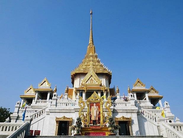 Le Bouddha géant de 69 m du Wat PakNam – A la découverte de Bangkok