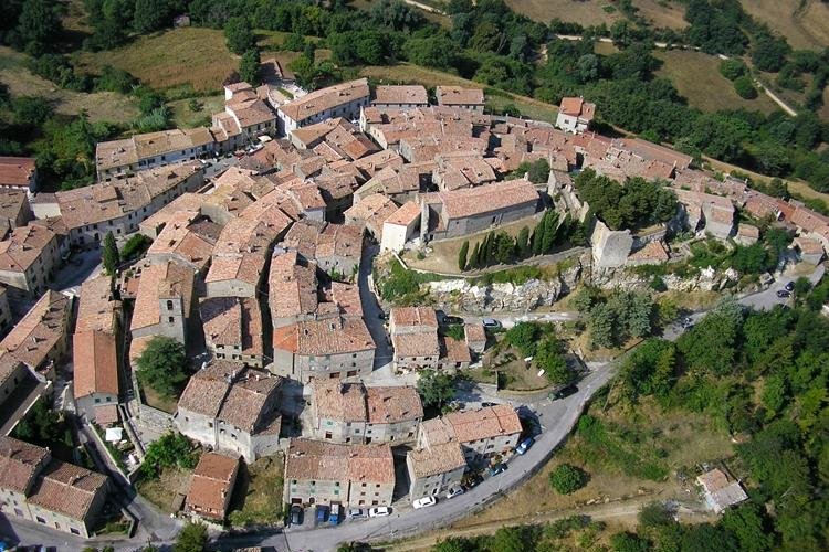 Semproniano Village overview