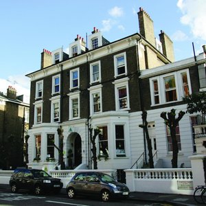 YHA London Earl&#39;s Court, hotel in London