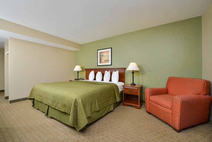 Hotel photo 36 of Quality Inn & Suites Near Fairgrounds Ybor City.